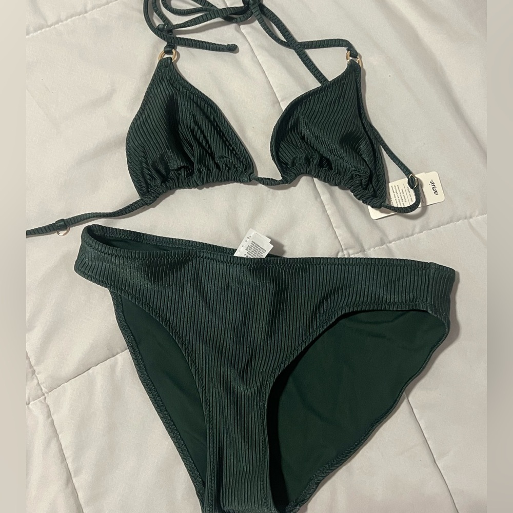 aerie green bikini size small. new with tags in excellent condition